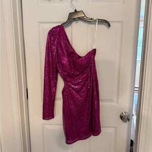 Lulu's Fuchsia Sequin One-Shoulder Dress M
